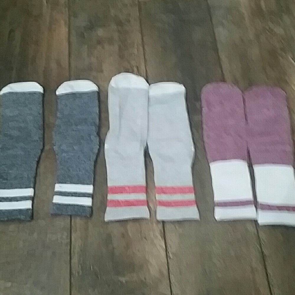 Last One**Bring Me A Beer Socks 3 Pairs - Picture 3 of 3